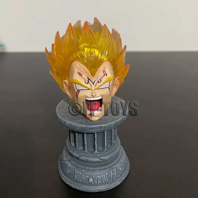 Boneco Vegeta Dragon Ball Z PVC