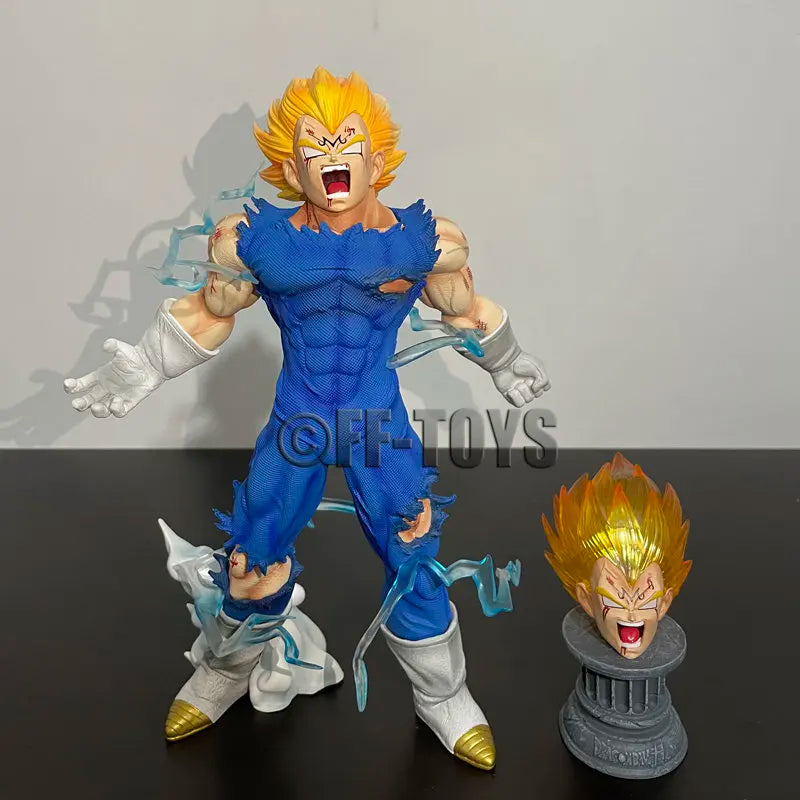 Boneco Vegeta Dragon Ball Z PVC